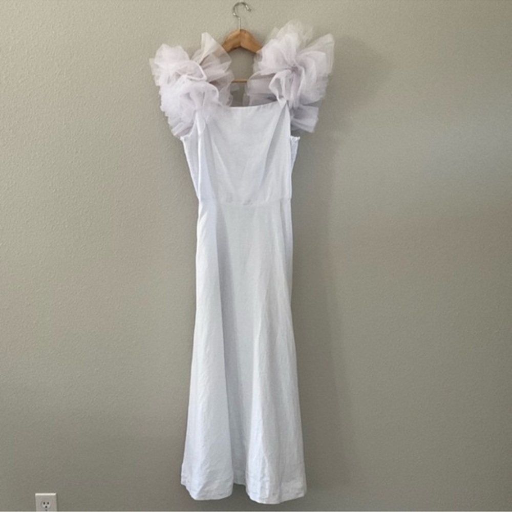 Fanm Mon White Tulle Shoulder Ruffle Maxi Dress